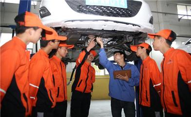 汽車(chē)檢測(cè)與維修技術(shù)專(zhuān)業(yè)